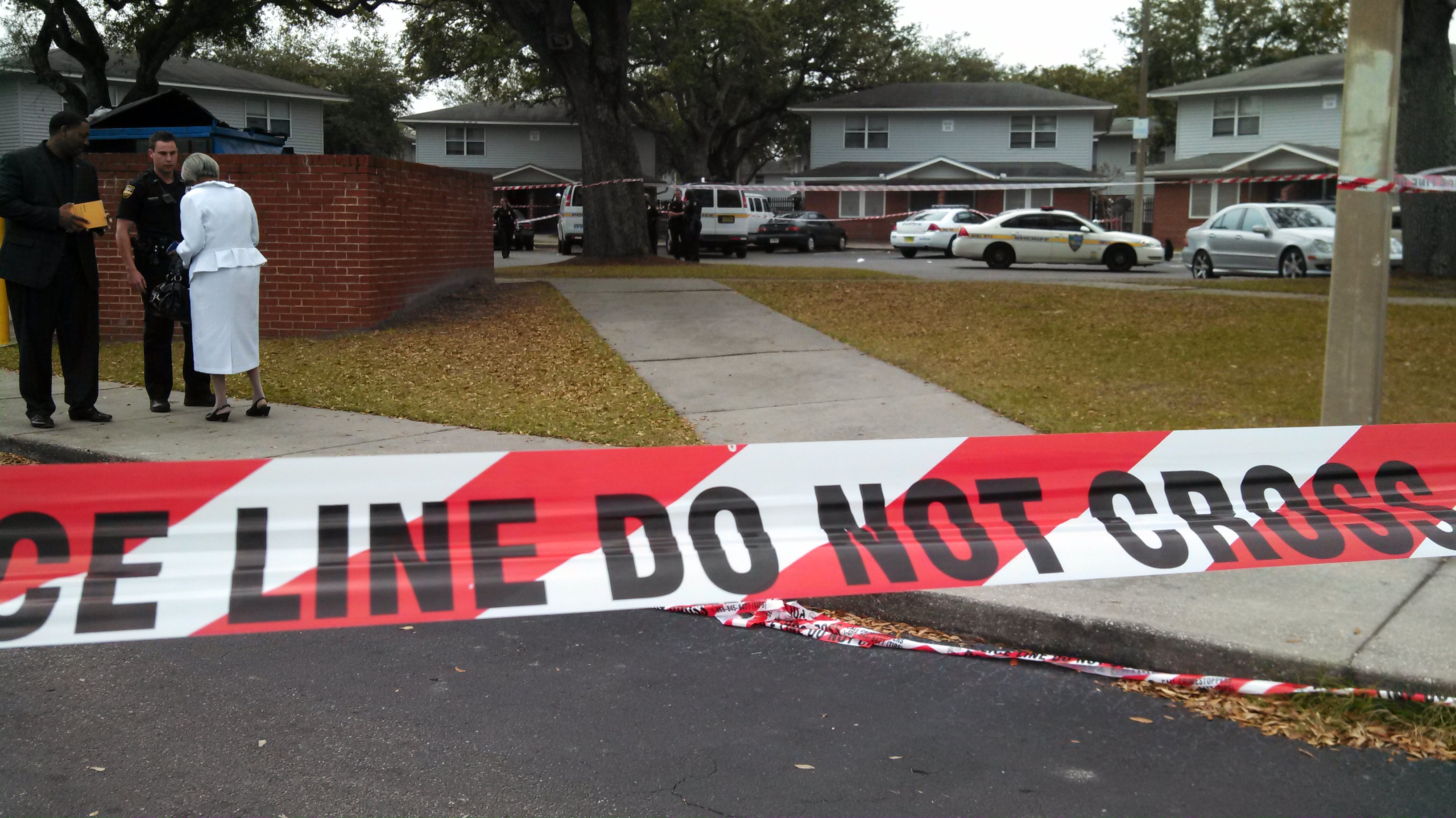 Body found in apartment complex near downtown