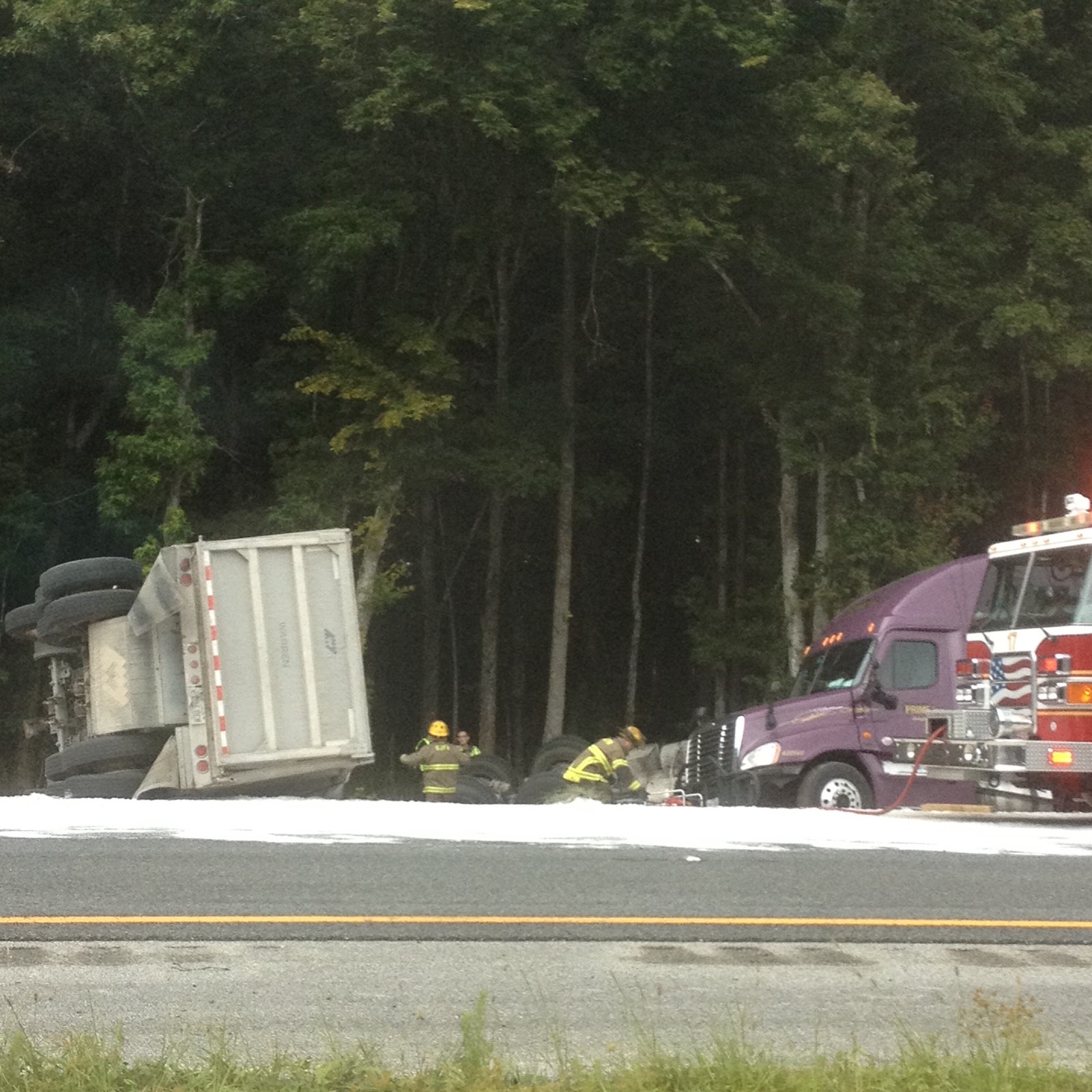 FHP: Driver with suspended license causes two truck I-95 crash ...