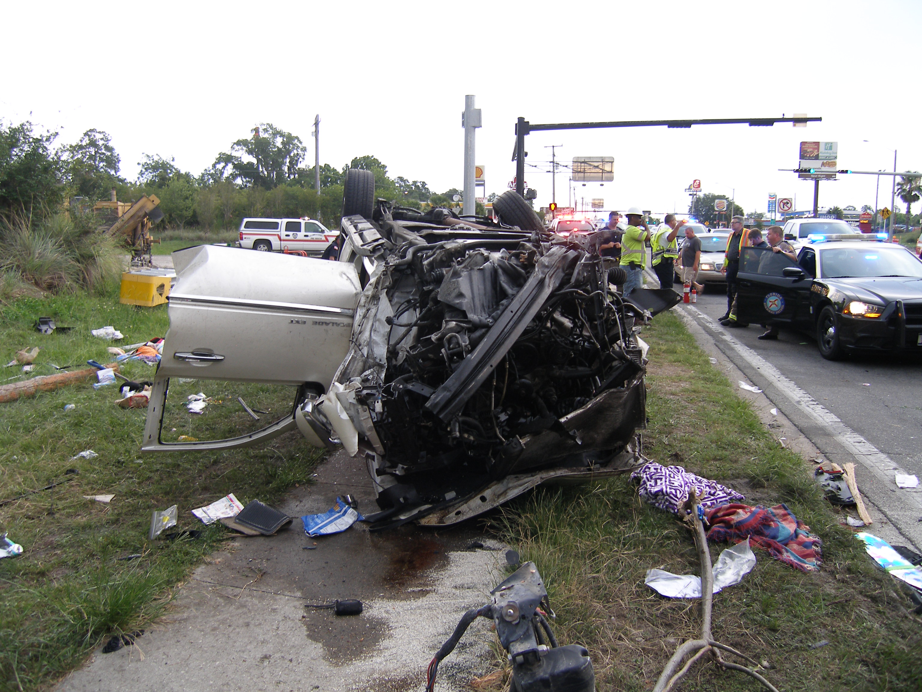 Three survive harrowing Lake City crash