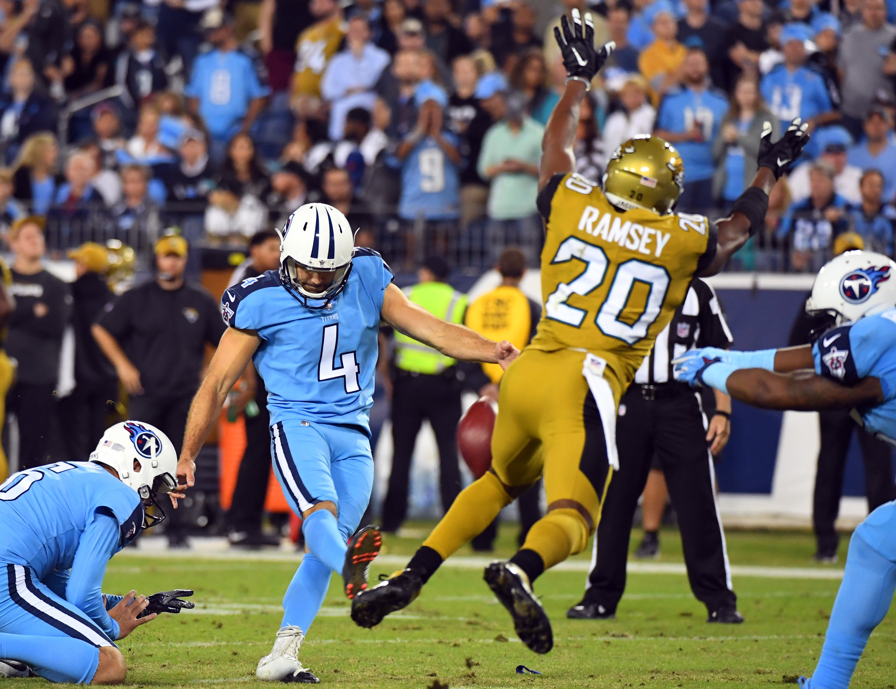 Jacksonville Jaguars (0) vs. Tennessee Titans (20)