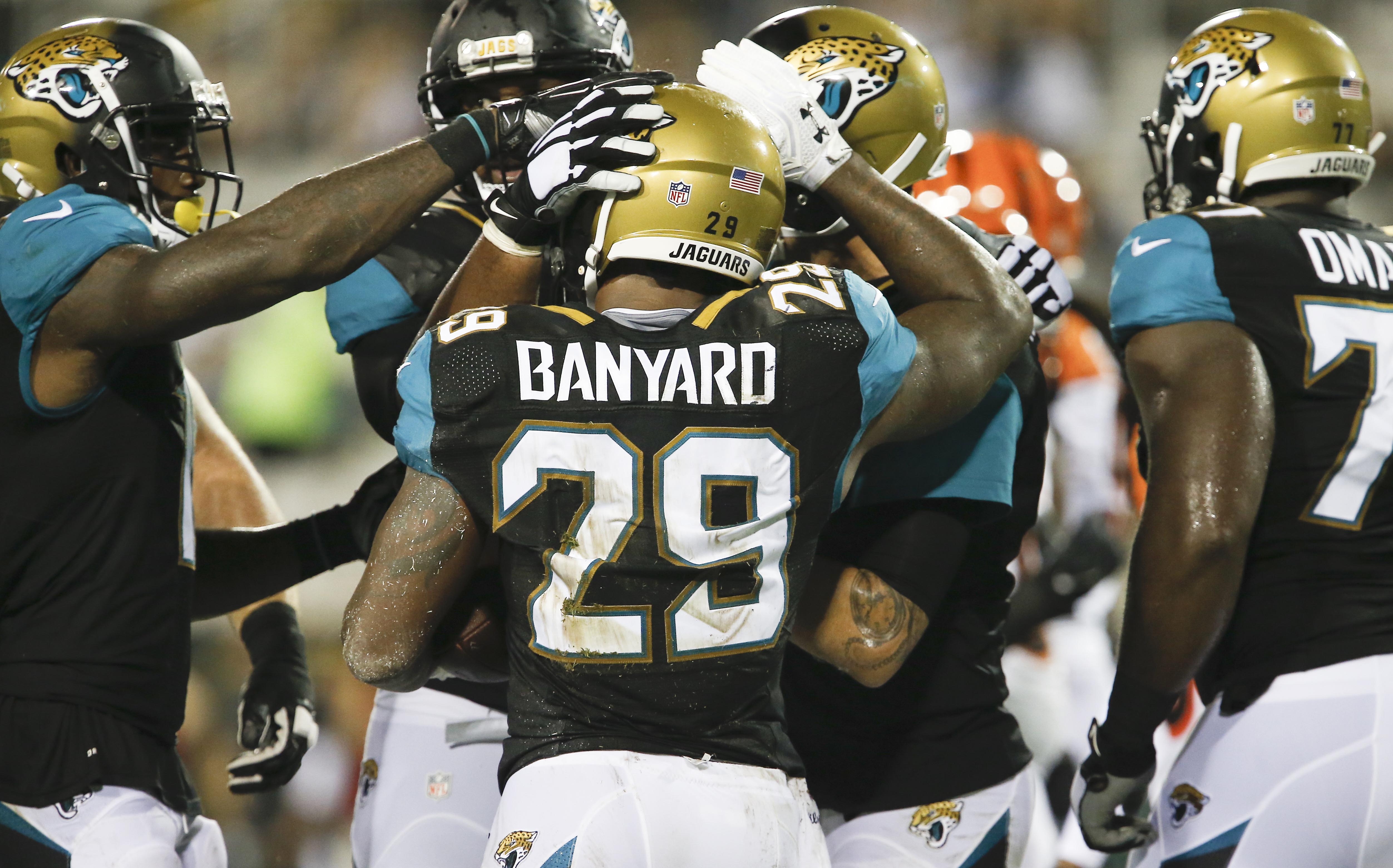 Jaguars Roster Moves: Jacksonville brings back running back Joe Banyard