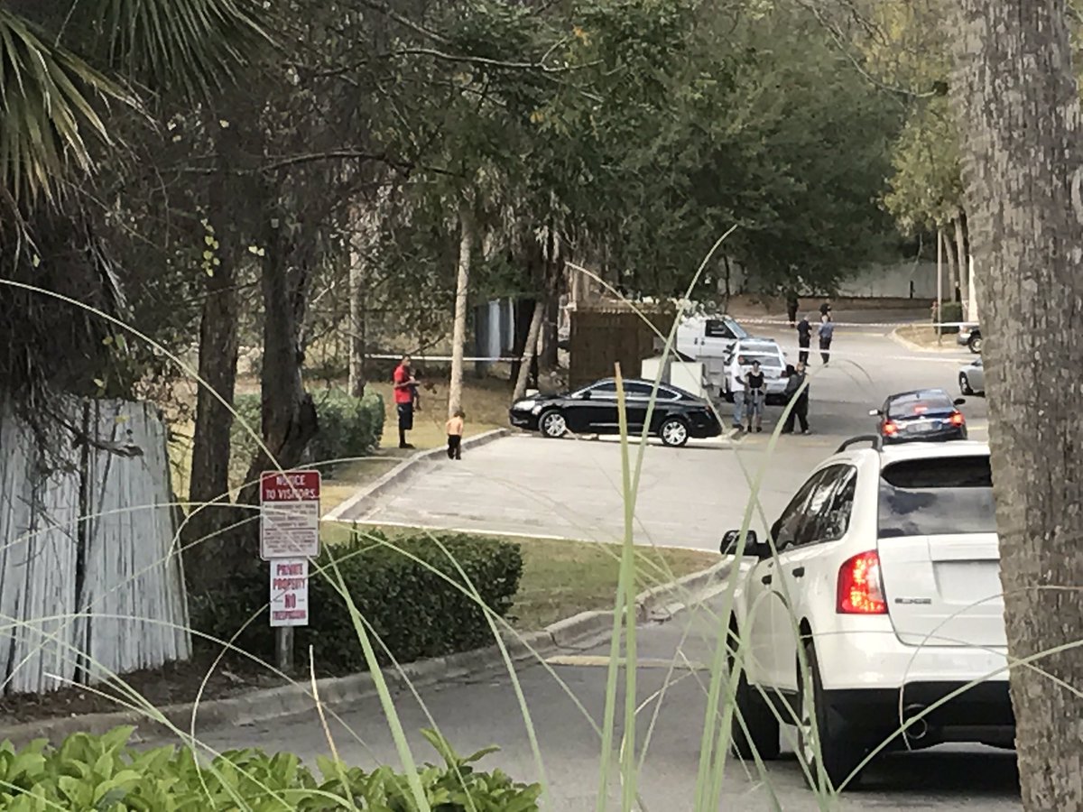 Police confirm three teens shot in Arlington area; schools no longer on