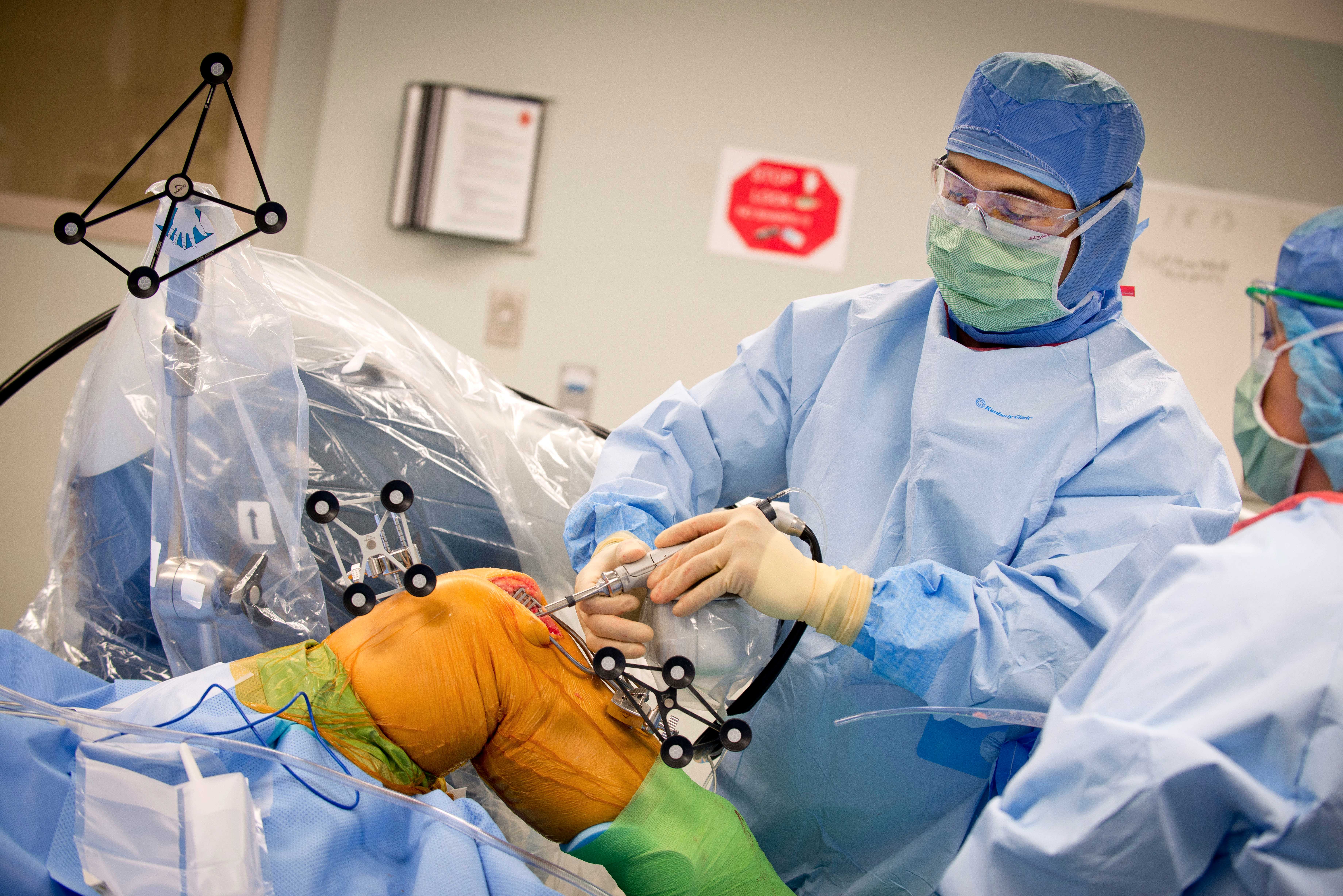 Robot performs first knee surgery at