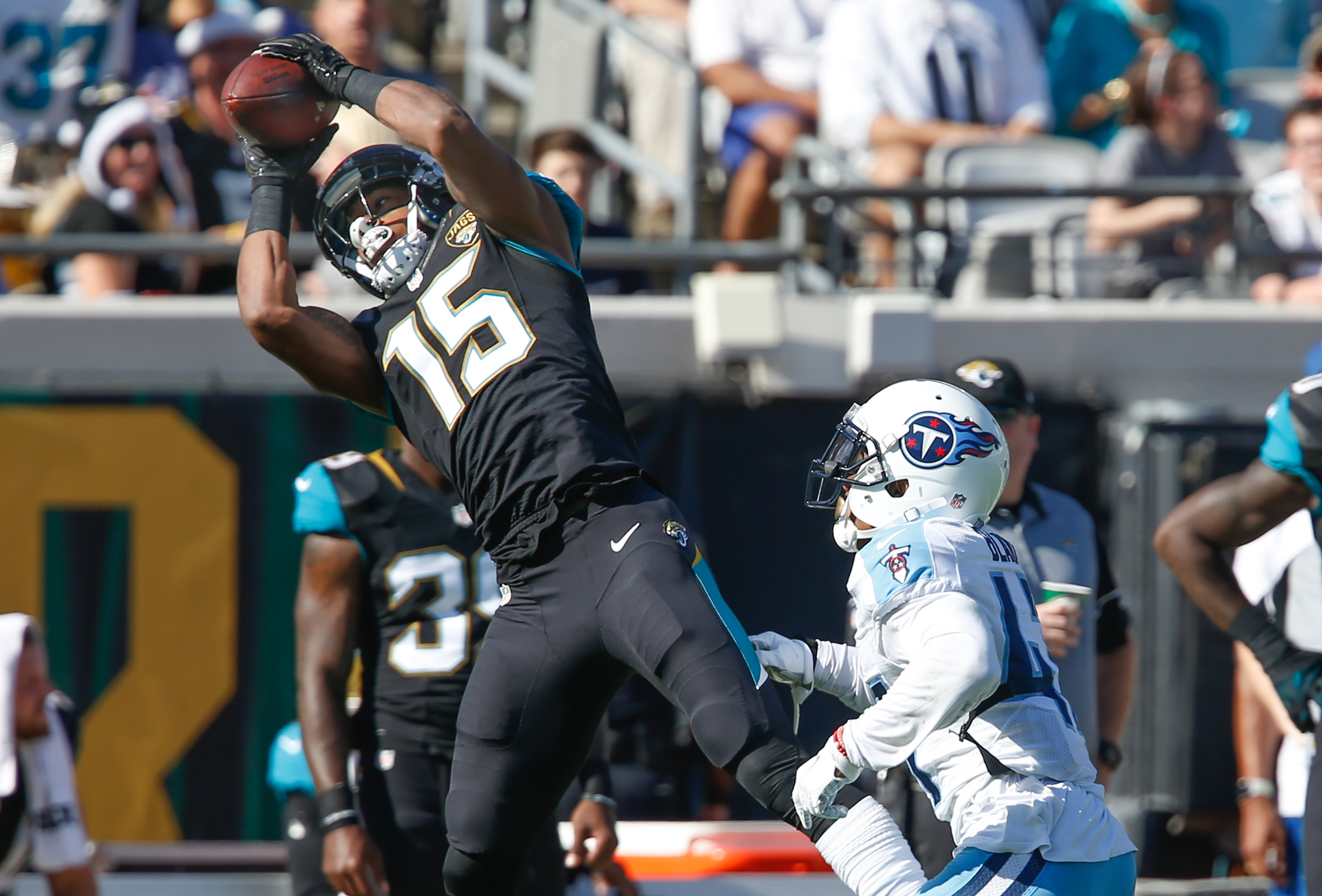 Jacksonville Jaguars WR Allen Robinson out for season with torn