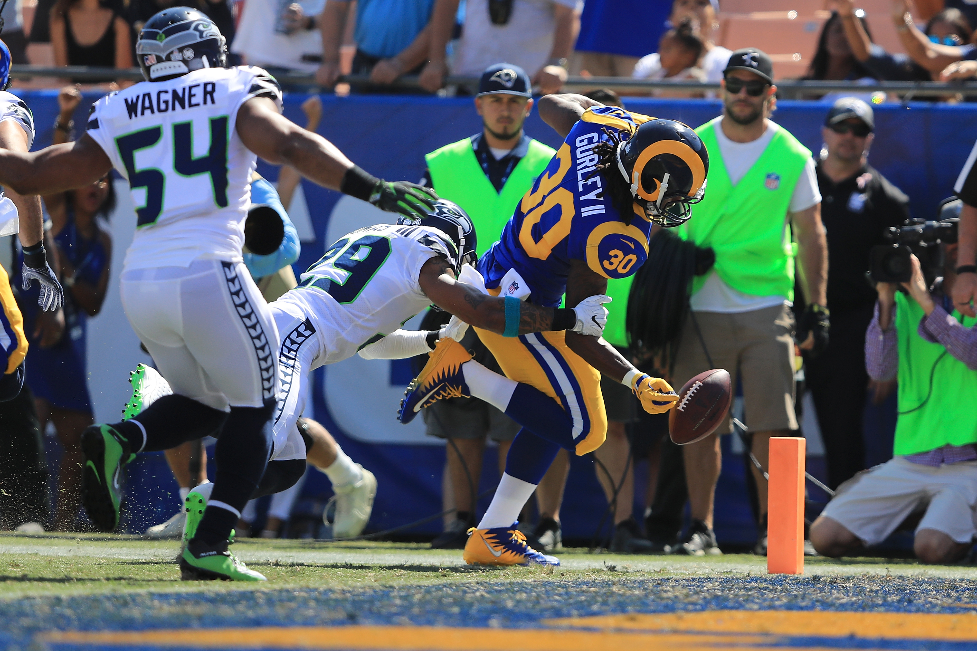 Los Angeles Rams: Todd Gurley Could Struggle in Week 9