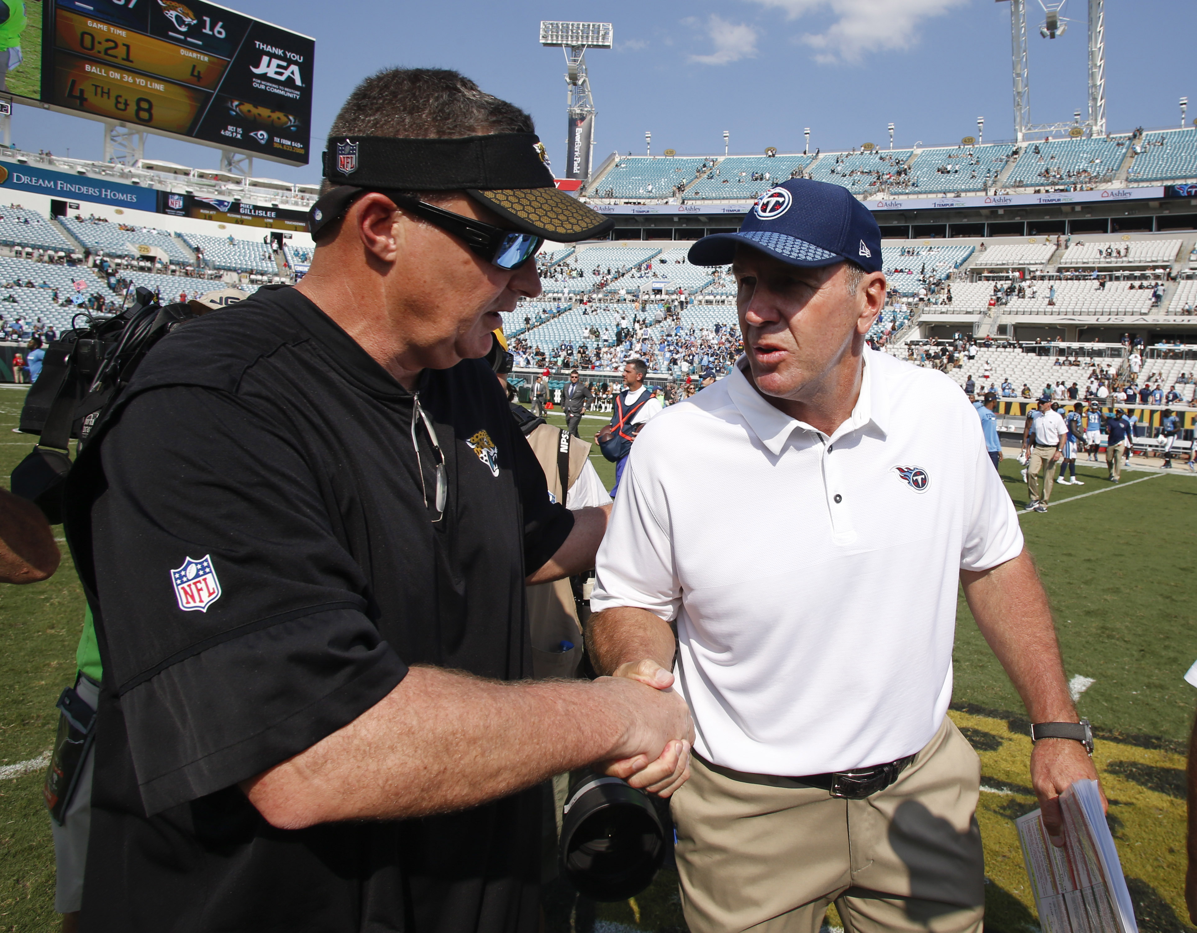 Titans head into bye week in AFC South lead riding three-game