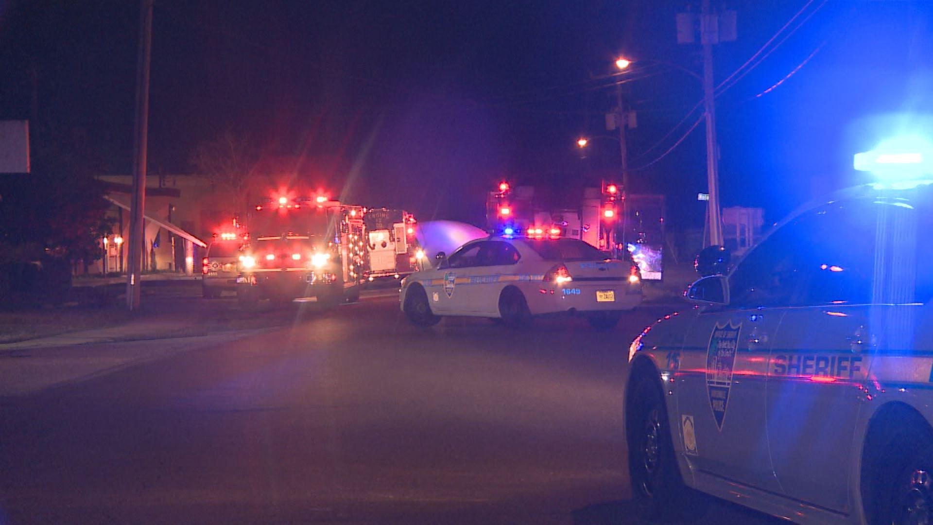 Fire burns Southside auto body shop | firstcoastnews.com